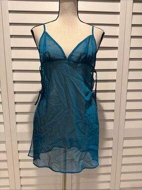 Frederick's of Hollywood Teal Sheer babydoll with tie side details & V neckline